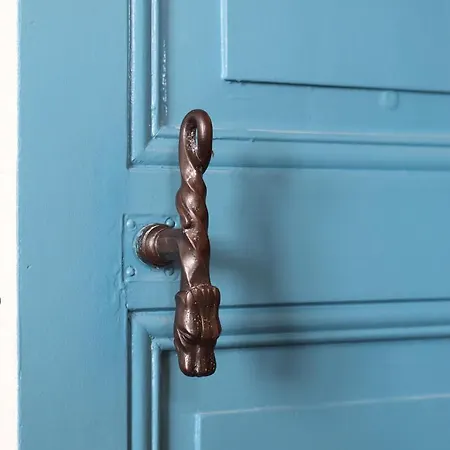 Bed and Breakfast Domaine Des Thomins