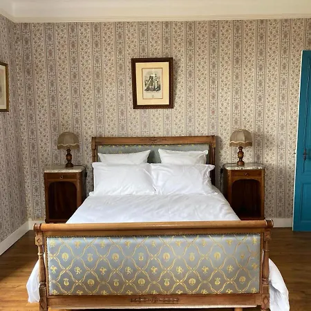 Domaine Des Thomins Bed and Breakfast