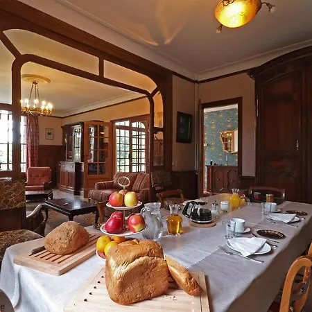 Domaine Des Thomins 3* Cisai-Saint-Aubin
