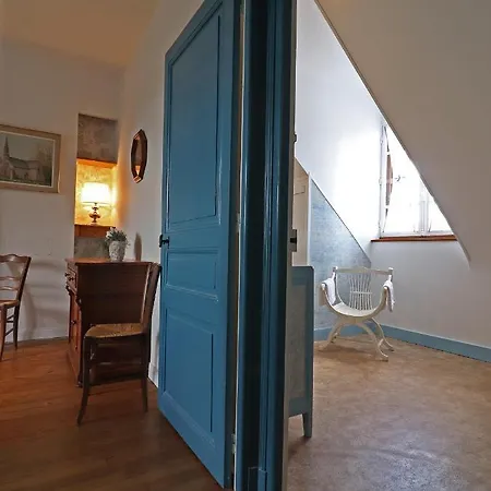 Bed and Breakfast Domaine Des Thomins