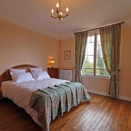 Domaine Des Thomins 3* Cisai-Saint-Aubin
