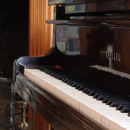 Domaine Des Thomins Bed and breakfast Cisai-Saint-Aubin