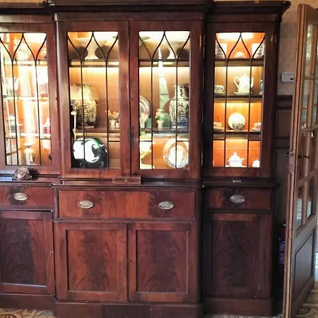 Bed and Breakfast Domaine Des Thomins