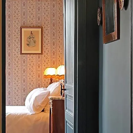 Bed and Breakfast Domaine Des Thomins