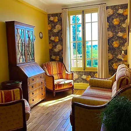 Bed and Breakfast Domaine Des Thomins Cisai-Saint-Aubin