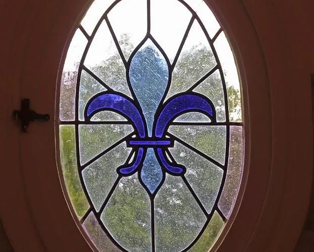 Bed & Breakfast Domaine Des Thomins