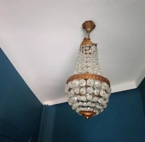 Bed & Breakfast Domaine Des Thomins