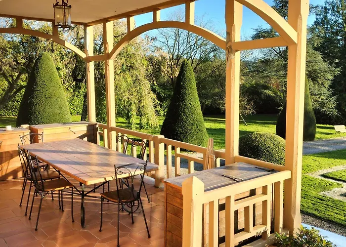 Domaine Des Thomins 3* Cisai-Saint-Aubin